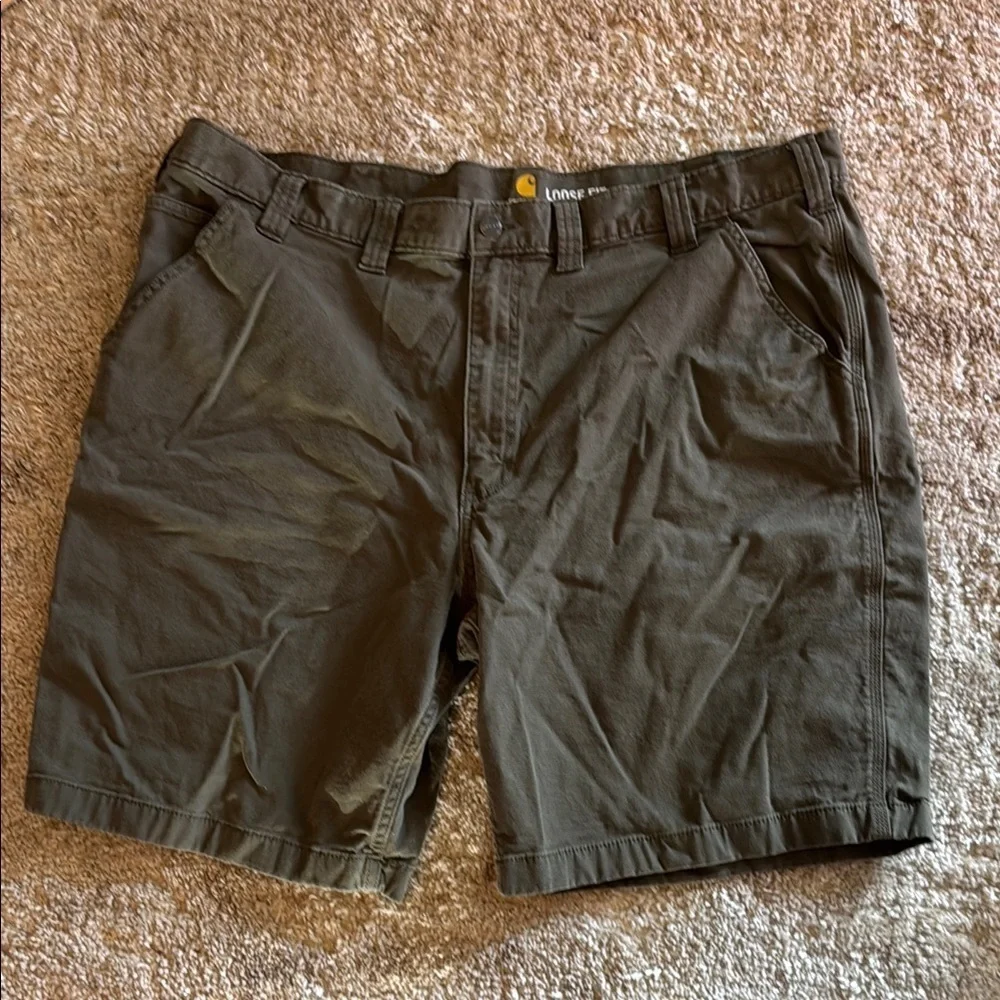 🍍Carhartt loose fit shorts🍍SZ 44🍍8” inseam 🍍9” rise🍍